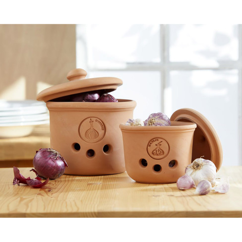Bedreven Proportioneel wetgeving Terracotta pot voor uien of knoflook | Waschbär Eco-Shop